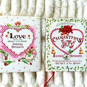 Susan Branch set/2 “Love” & “Christmas Joy” mini-books.❣️